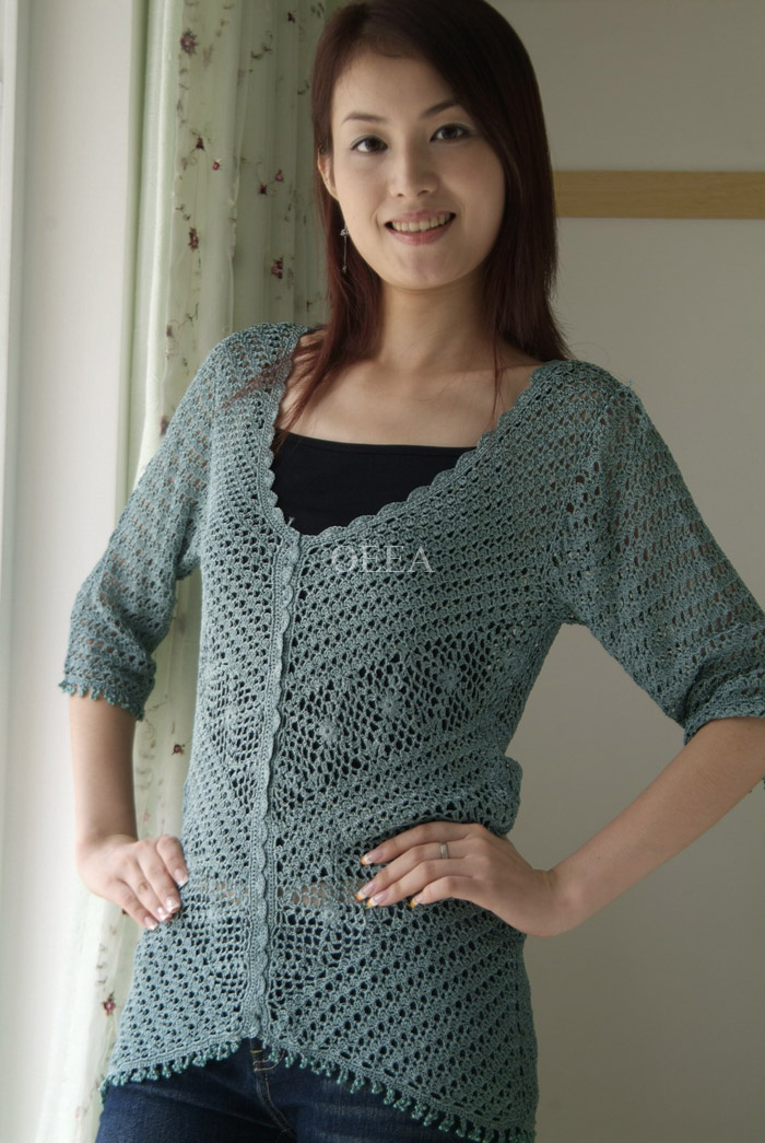 crochet clothing 15407012